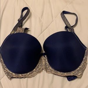 Victoria’s Secret bra Navy
